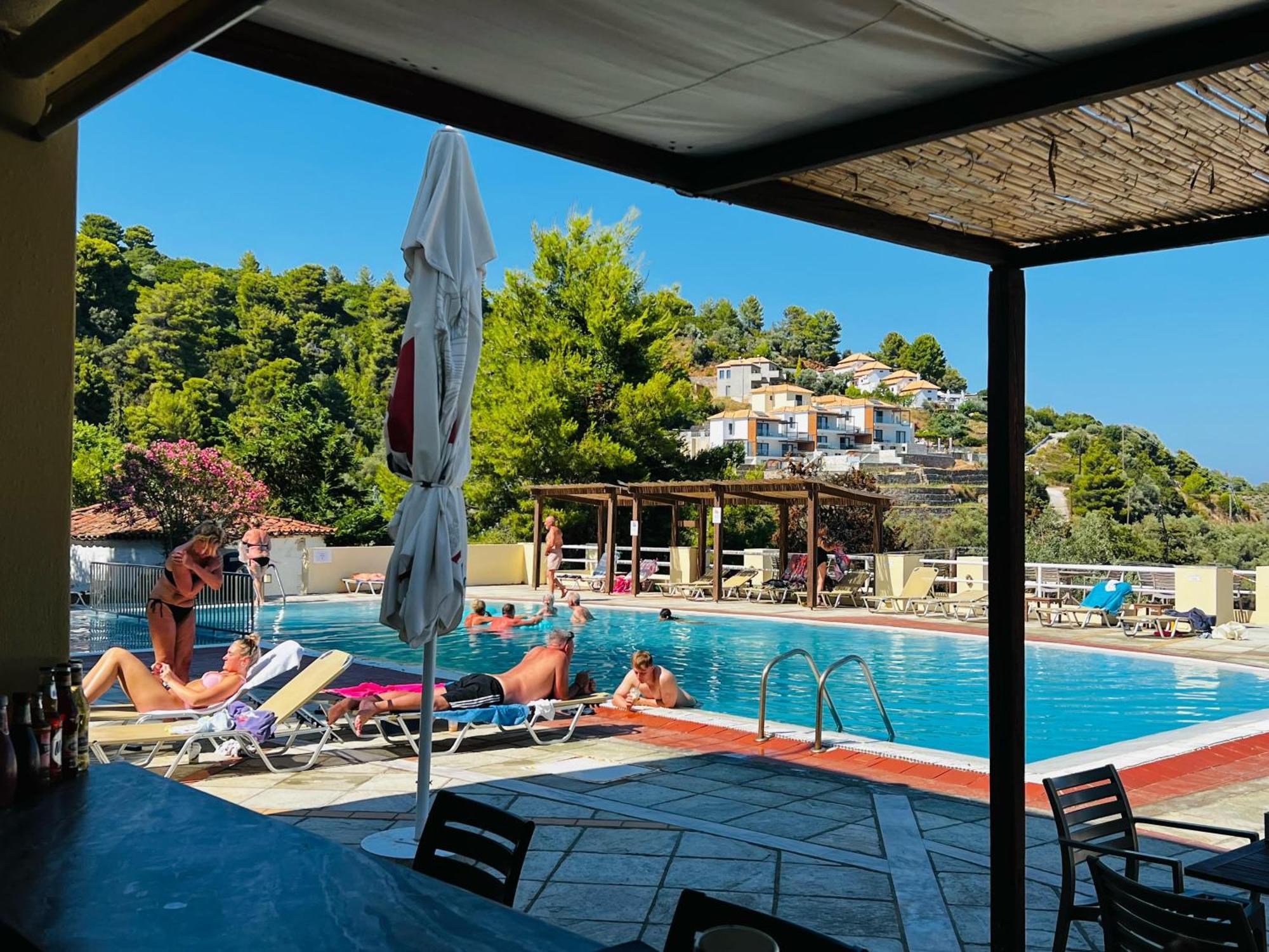 Kanapitsa Mare Hotel Экстерьер фото