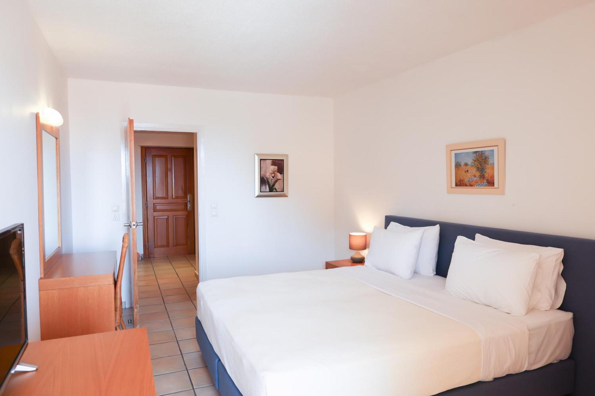 Kanapitsa Mare Hotel Экстерьер фото